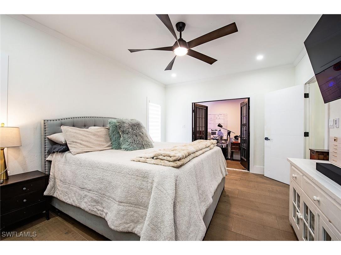 5960 Bur Oaks Lane Naples FL 34119 225067530 image12