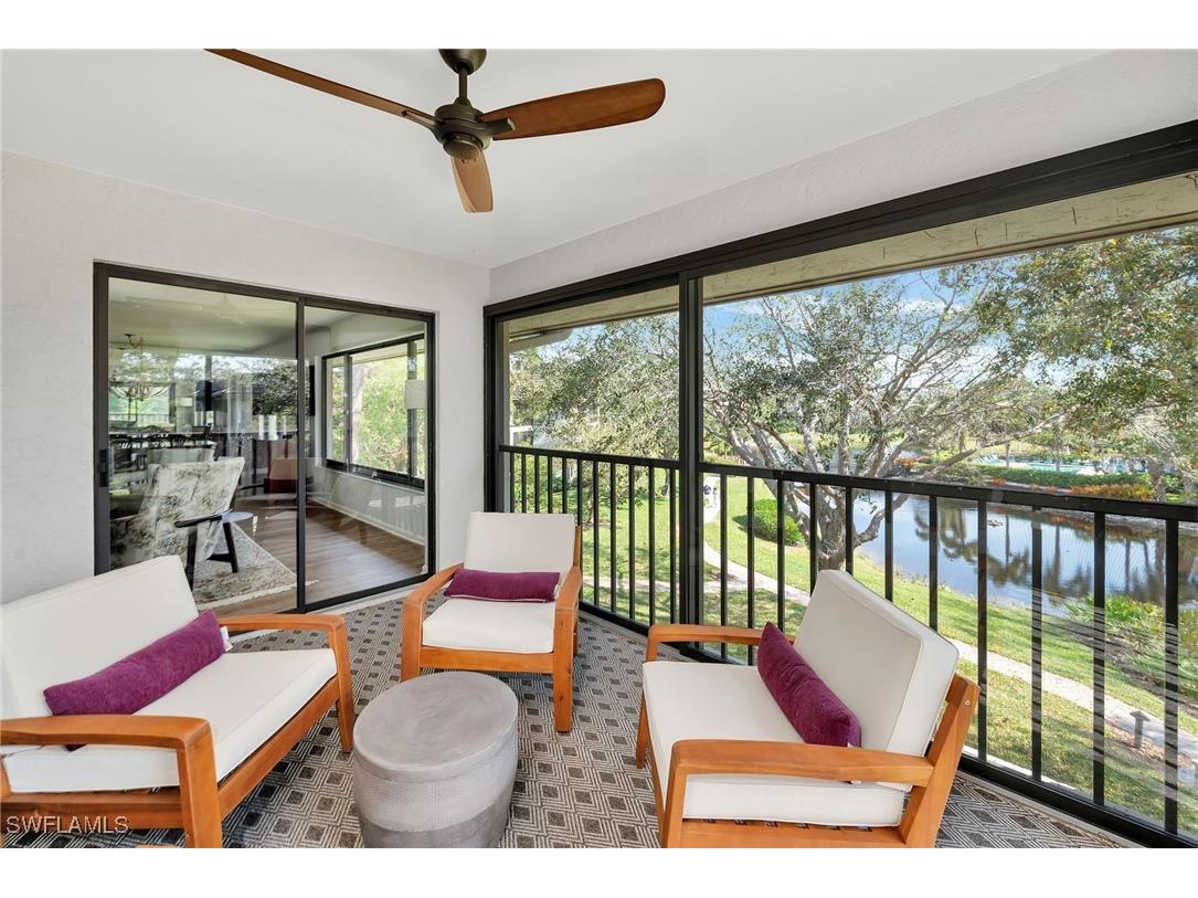 5960 Pelican Bay Boulevard #333 Naples FL 34108 226005710 image1