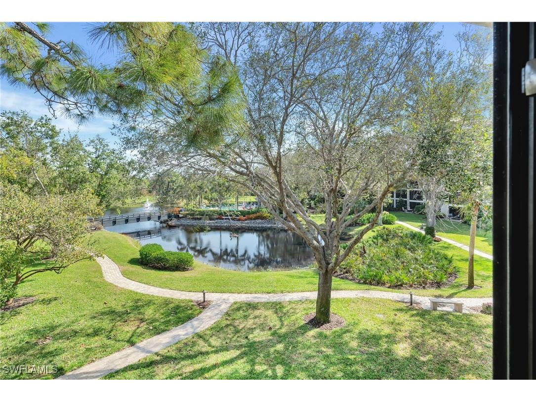 5960 Pelican Bay Boulevard #333 Naples FL 34108 226005710 image12
