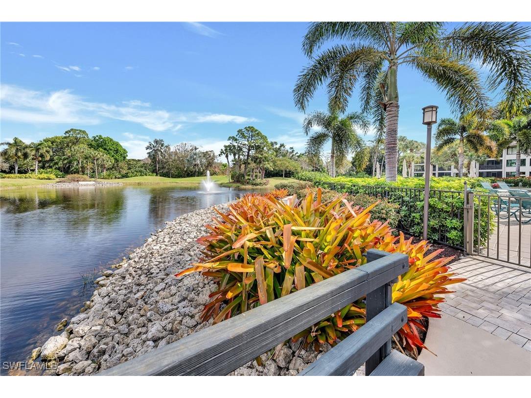 5960 Pelican Bay Boulevard #333 Naples FL 34108 226005710 image14