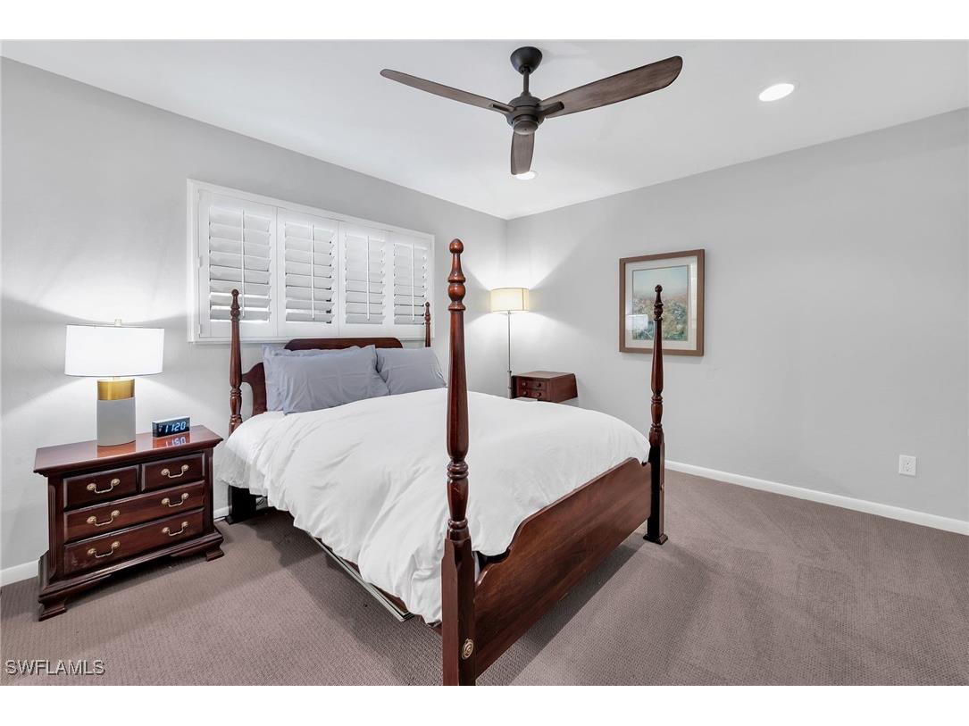 5960 Pelican Bay Boulevard #333 Naples FL 34108 226005710 image9