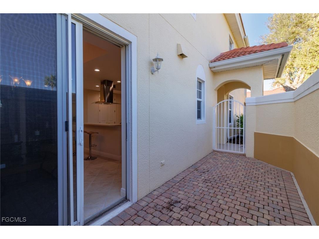 5960 Tarpon Gardens Circle #102 Cape Coral FL 33914 2026001036 image12