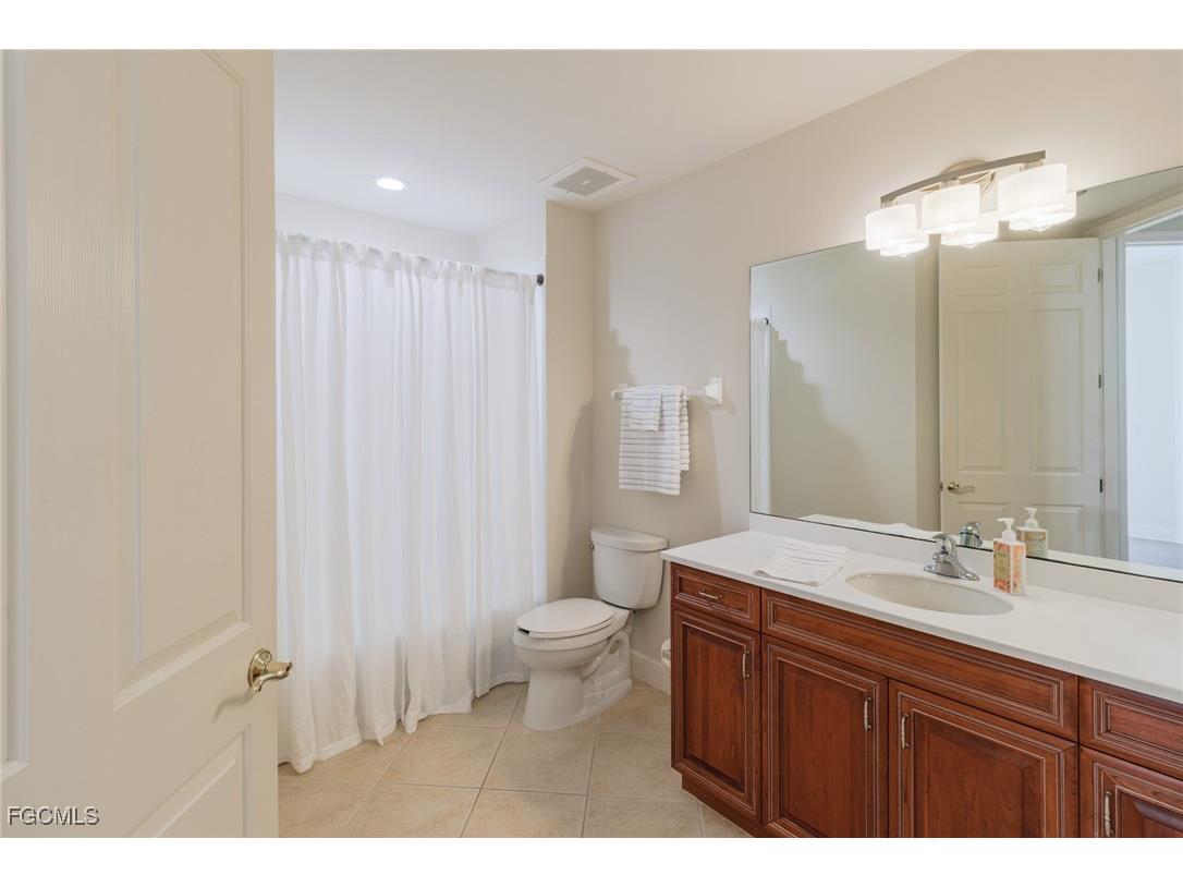 5960 Tarpon Gardens Circle #102 Cape Coral FL 33914 2026001036 image28