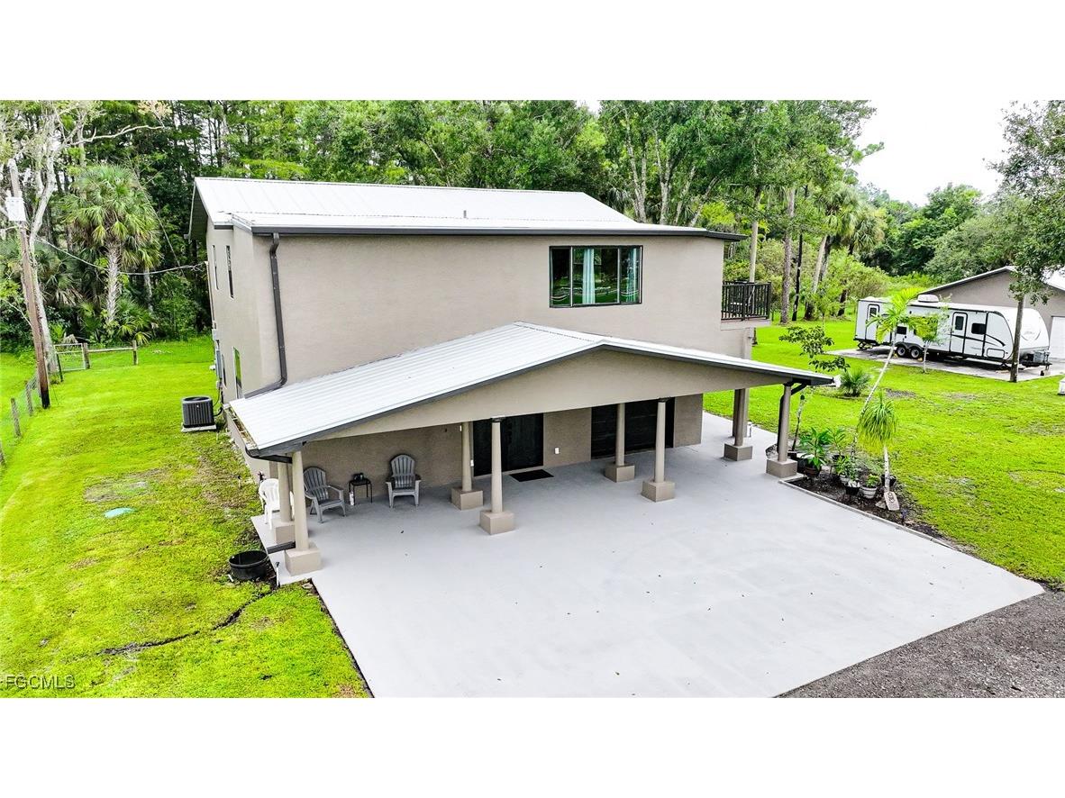 5961 Pangola Road Fort Myers FL 33905 2025009857 image2