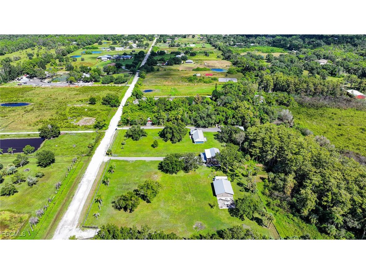 5961 Pangola Road Fort Myers FL 33905 2025009857 image38