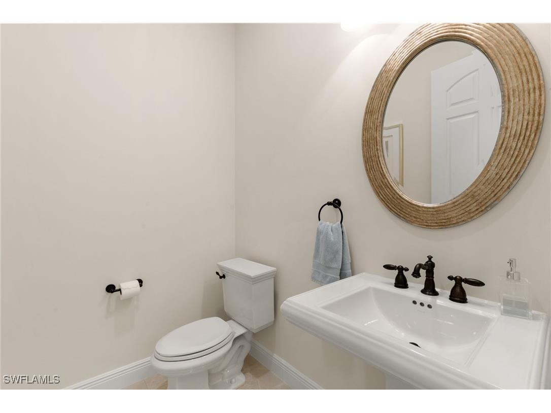 5962 Hammock Isles Circle Naples FL 34119 225068634 image23