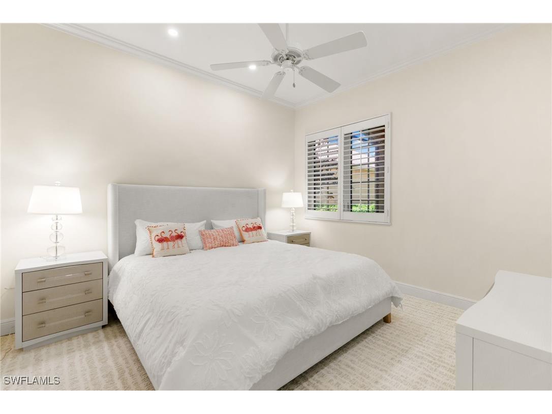 5962 Hammock Isles Circle Naples FL 34119 225068634 image24