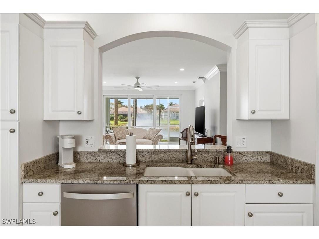 5963 Sand Wedge Lane #203 Naples FL 34110 226010298 image10