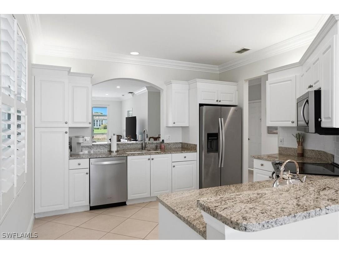 5963 Sand Wedge Lane #203 Naples FL 34110 226010298 image9