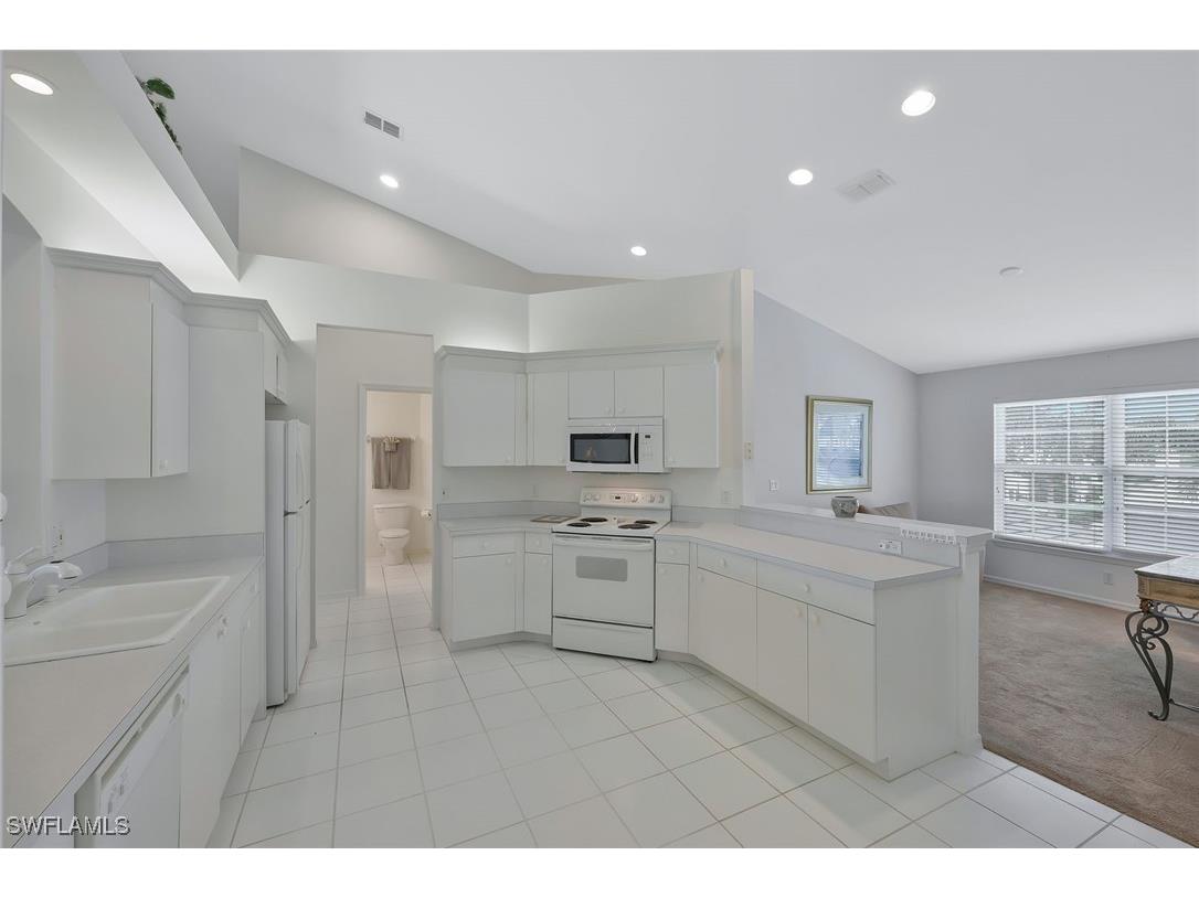 5963 Sand Wedge Lane #207 Naples FL 34110 225078299 image9