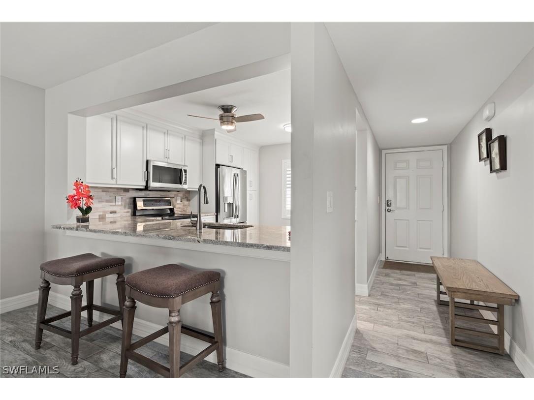 5965 Bloomfield Circle #B104 Naples FL 34112 226011420 image14