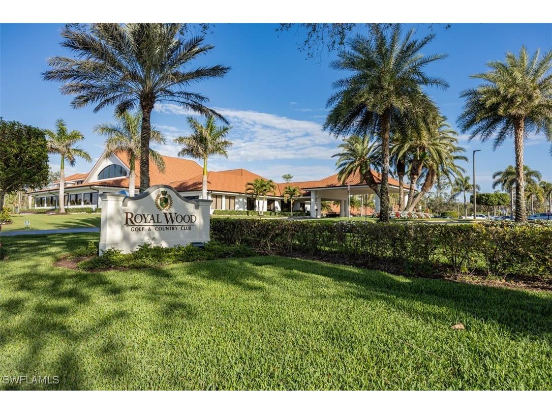 5965 Bloomfield Circle #B306 Naples FL 34112 225077075 image1