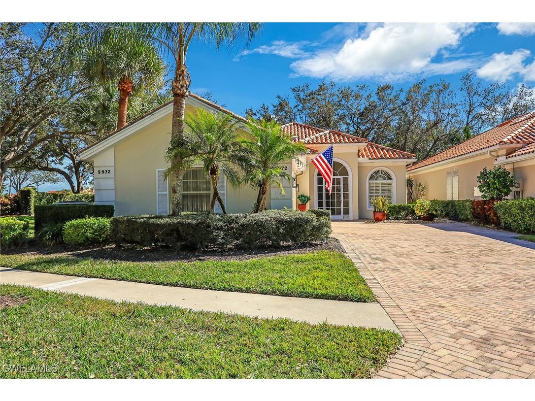 5972 Via Bella Court Naples FL 34109 225067622 image2