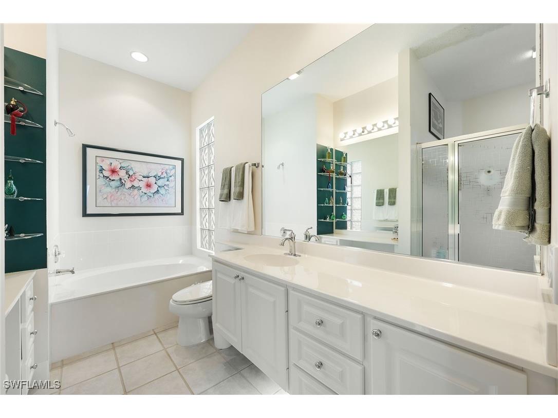 5972 Via Bella Court Naples FL 34109 225067622 image21