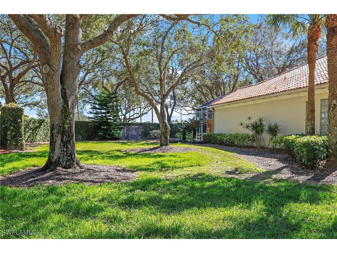 5972 Via Bella Court Naples FL 34109 225067622 image34
