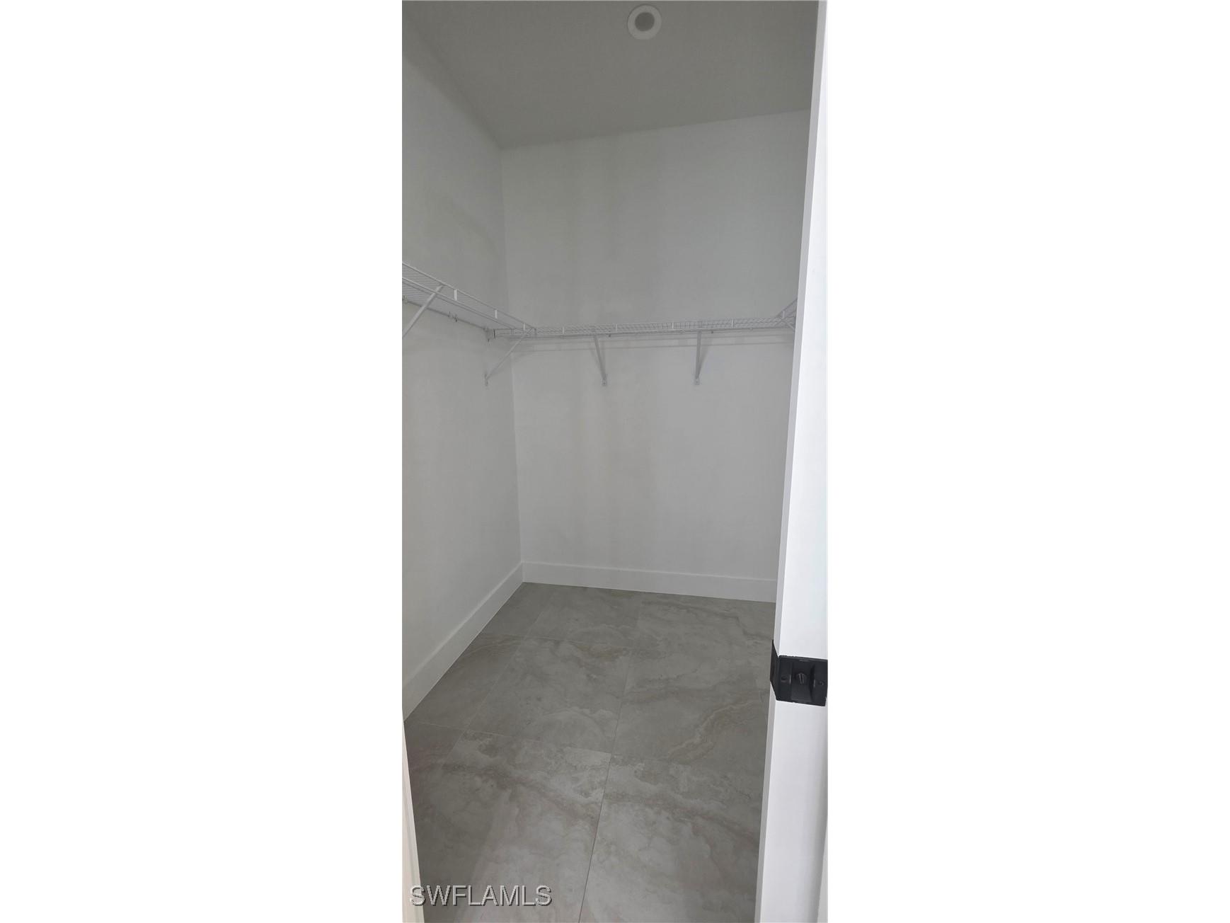 598 2nd Street SE Naples FL 34117 226005107 image22