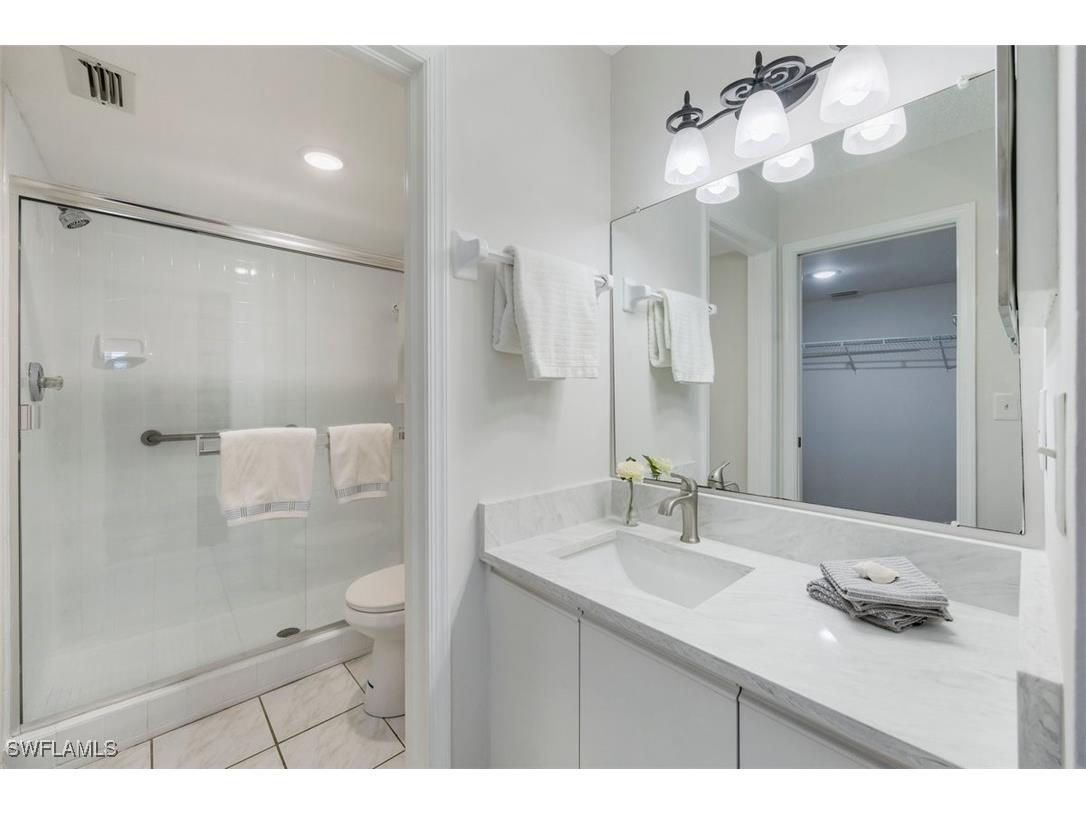 5980 Amherst Drive #D202 Naples FL 34112 225033952 image15