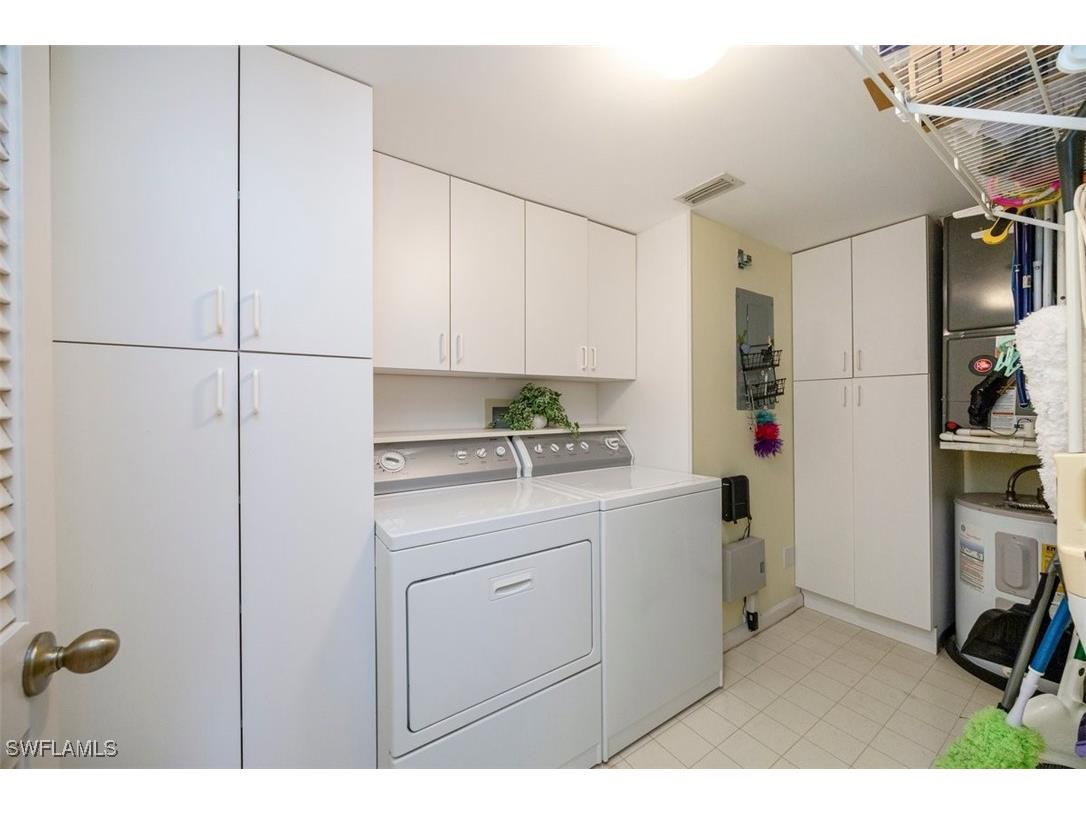 5980 Amherst Drive #D202 Naples FL 34112 225033952 image16