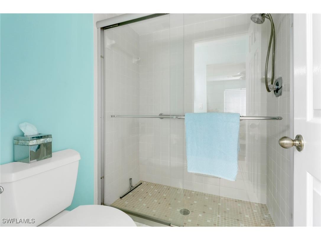 5985 Bloomfield Circle #D203 Naples FL 34112 225033971 image15