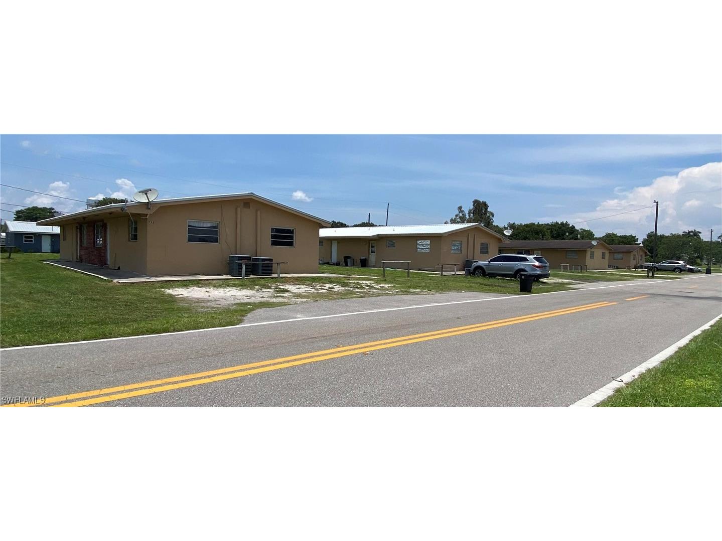 599 Avenue R SW Moore Haven FL 33471 225031793 image2