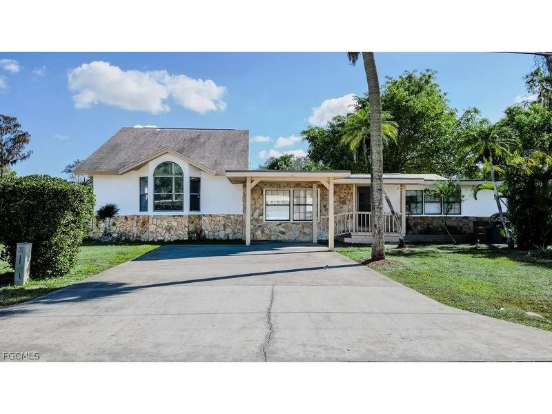 599 Carolina Avenue Fort Myers FL 33905 2026008606 image1