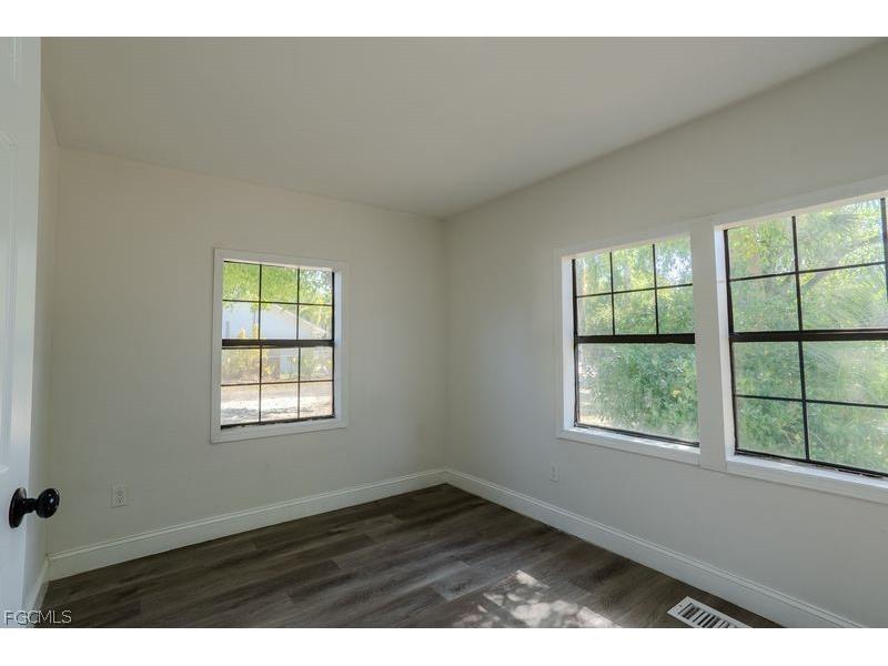 599 Carolina Avenue Fort Myers FL 33905 2026008606 image18