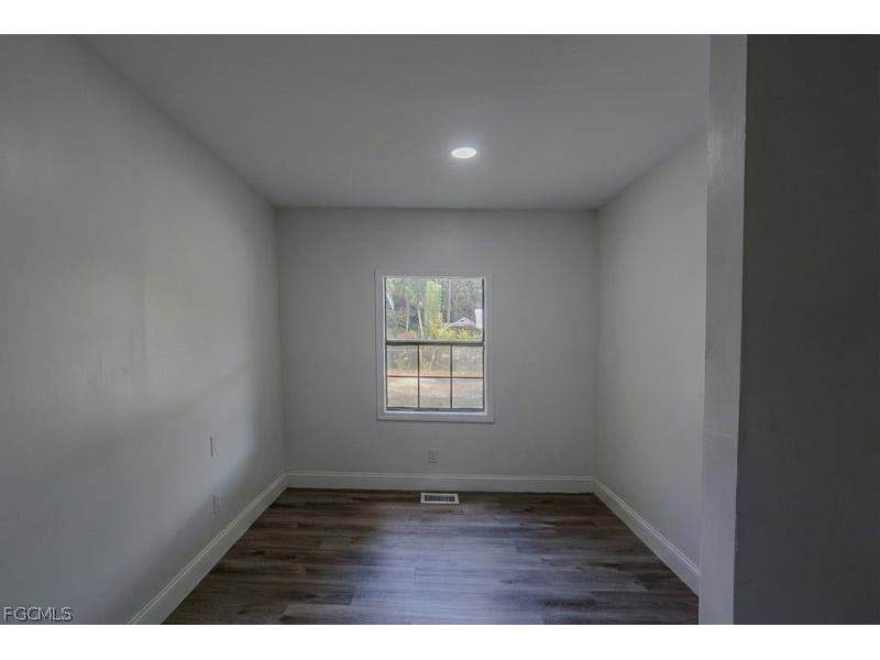 599 Carolina Avenue Fort Myers FL 33905 2026008606 image25