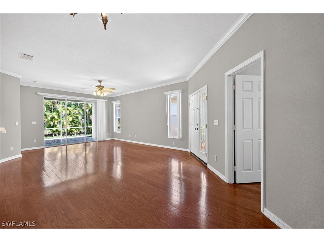 599 Crossfield Circle #35 Naples FL 34104 226011222 image8