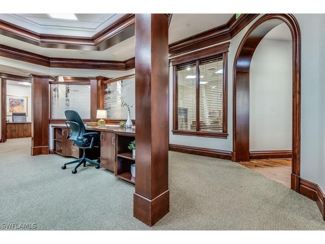 599 Tamiami Trail N #101 Naples FL 34102 226005343 image14