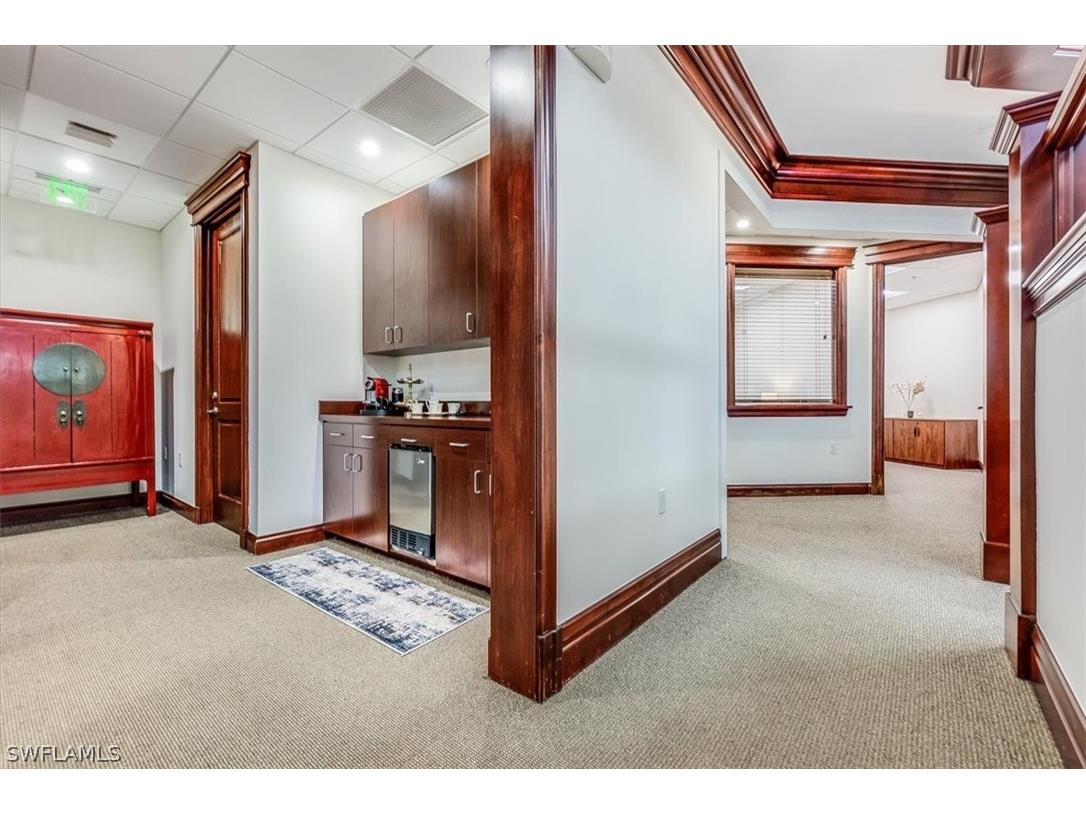 599 Tamiami Trail N #101 Naples FL 34102 226005343 image19