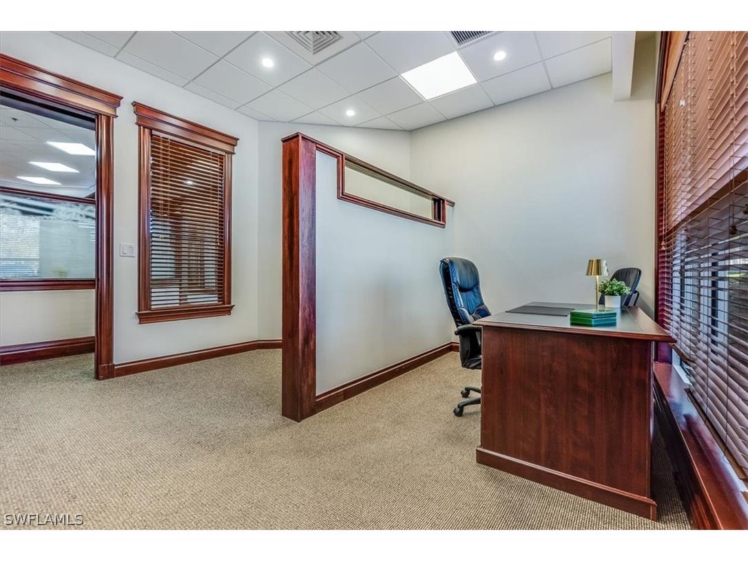 599 Tamiami Trail N #101 Naples FL 34102 226005343 image21