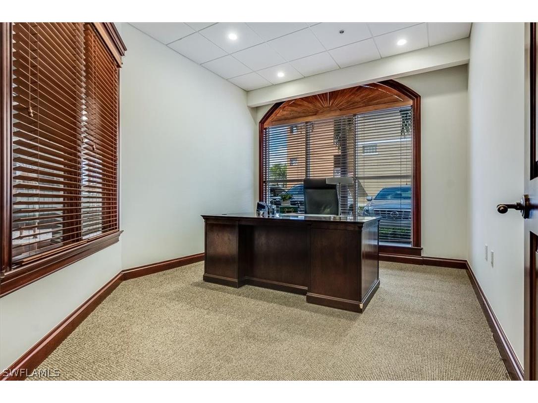599 Tamiami Trail N #101 Naples FL 34102 226005343 image27