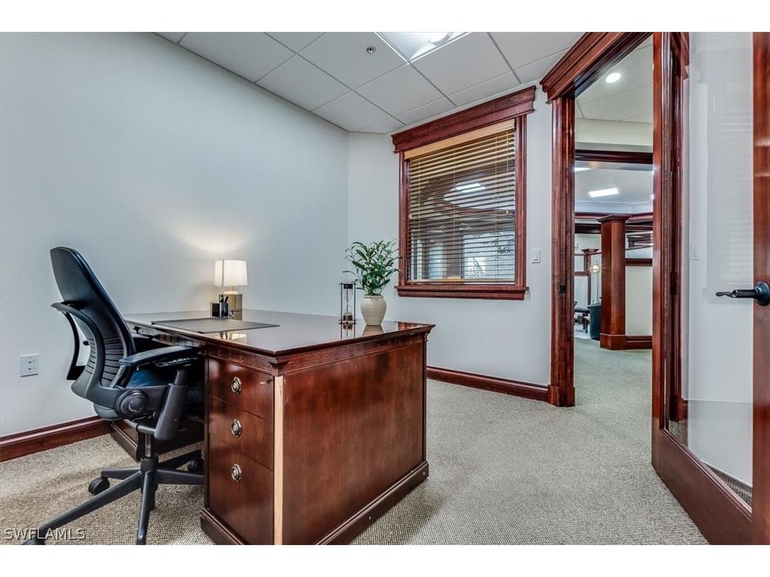 599 Tamiami Trail N #101 Naples FL 34102 226005343 image30