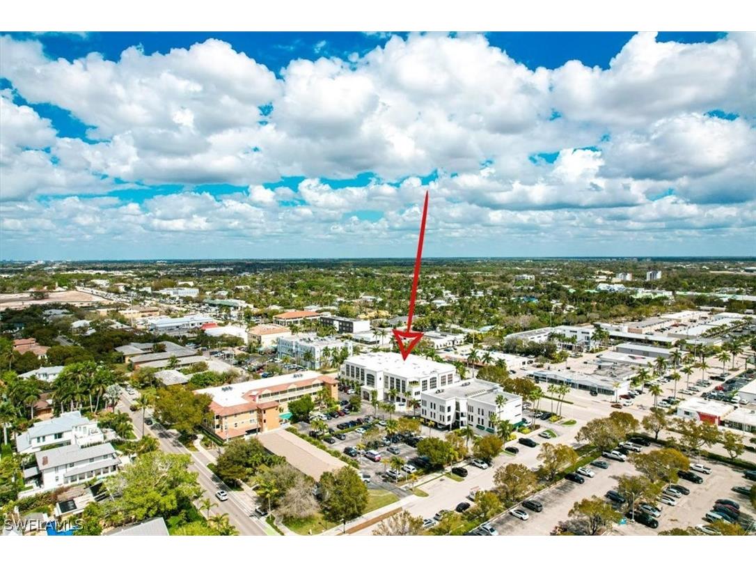 599 Tamiami Trail N #101 Naples FL 34102 226005343 image38