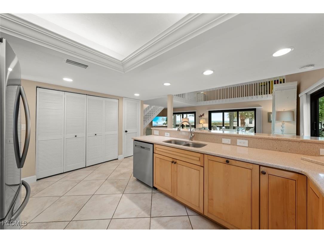 6 Beach Homes Captiva FL 33924 2026002502 image14
