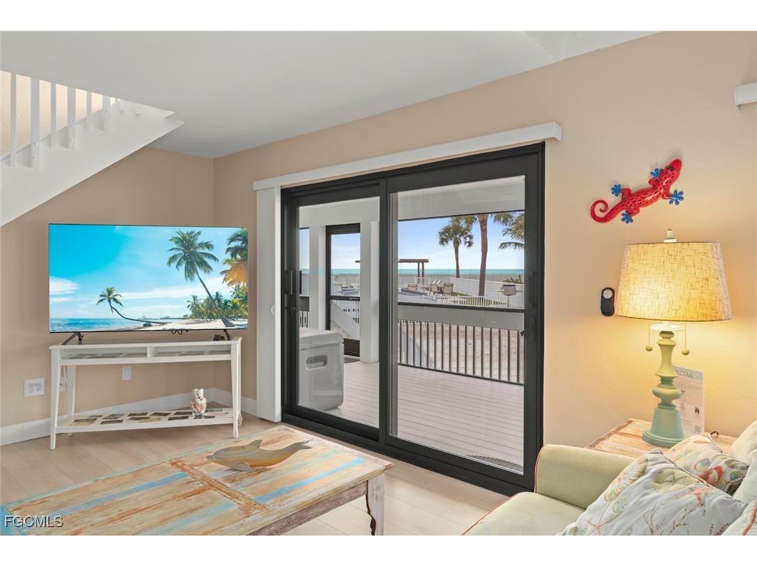 6 Beach Homes Captiva FL 33924 2026002502 image19