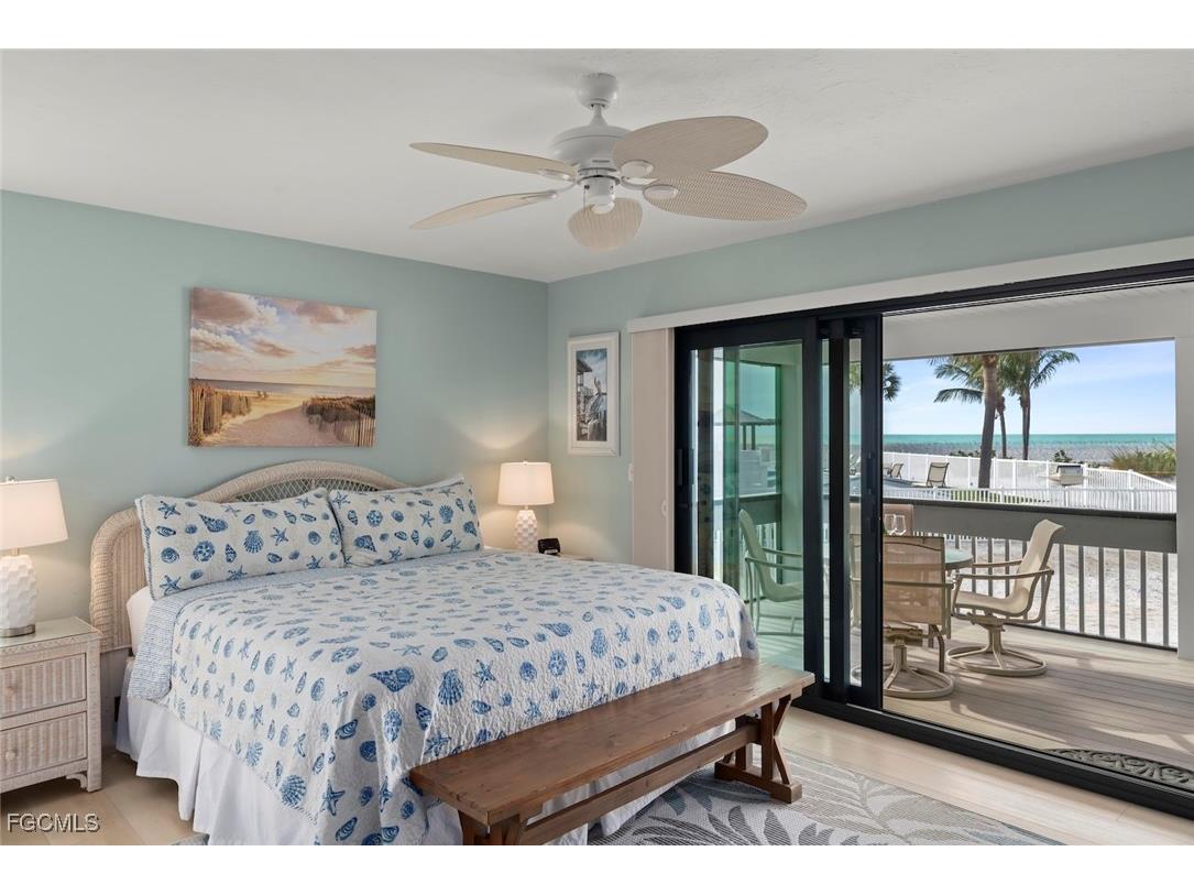 6 Beach Homes Captiva FL 33924 2026002502 image22