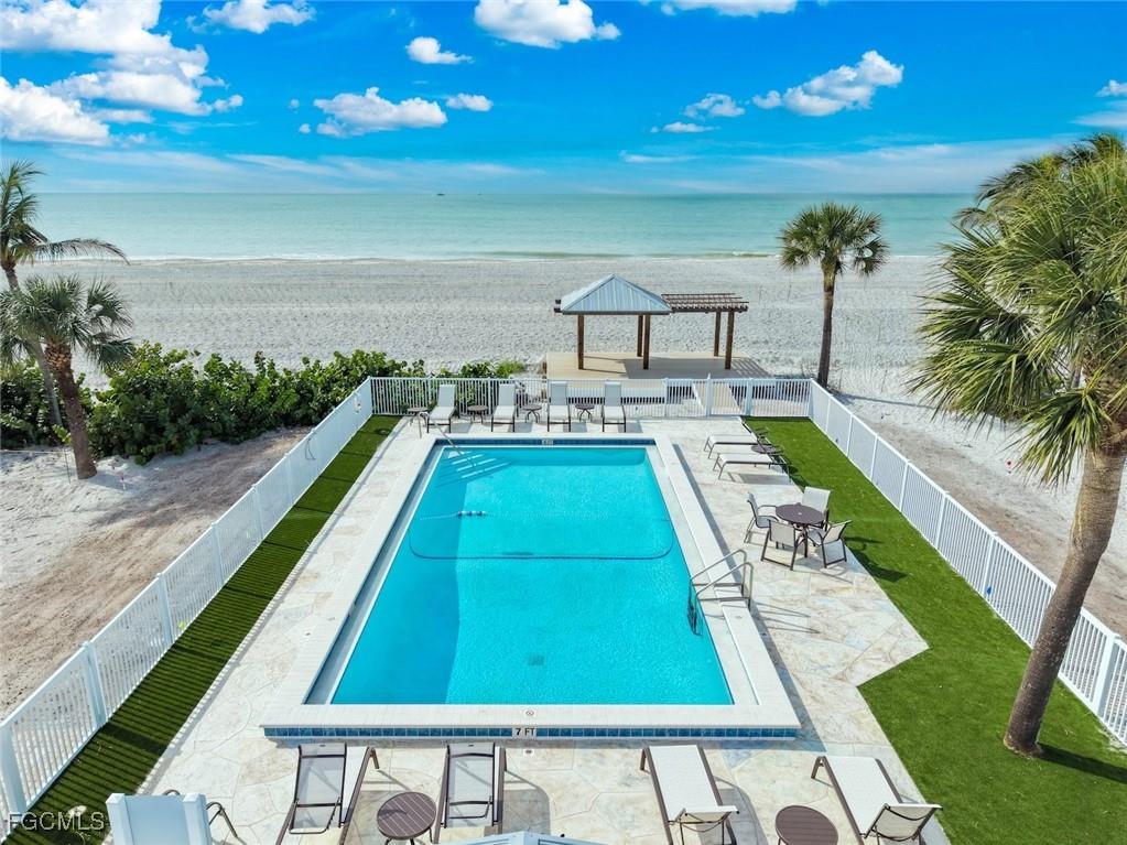 6 Beach Homes Captiva FL 33924 2026002502 image40