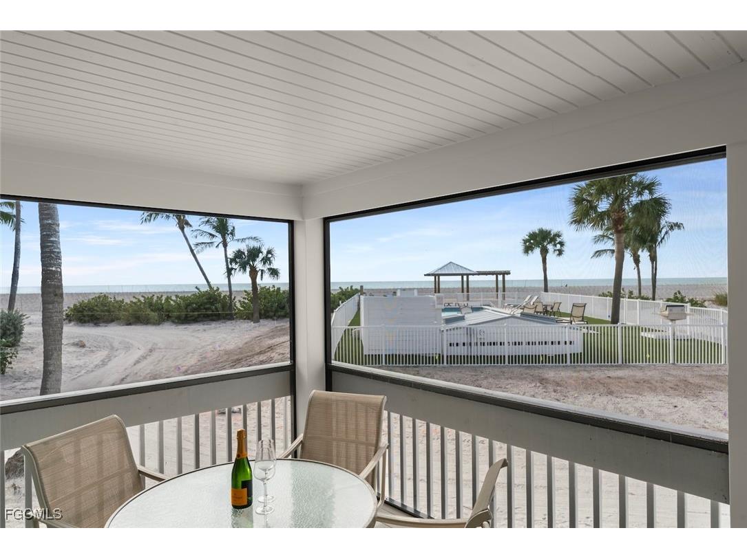 6 Beach Homes Captiva FL 33924 2026002502 image45