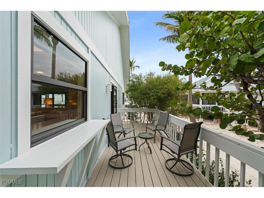 6 Beach Homes Captiva FL 33924 2026002502 image48