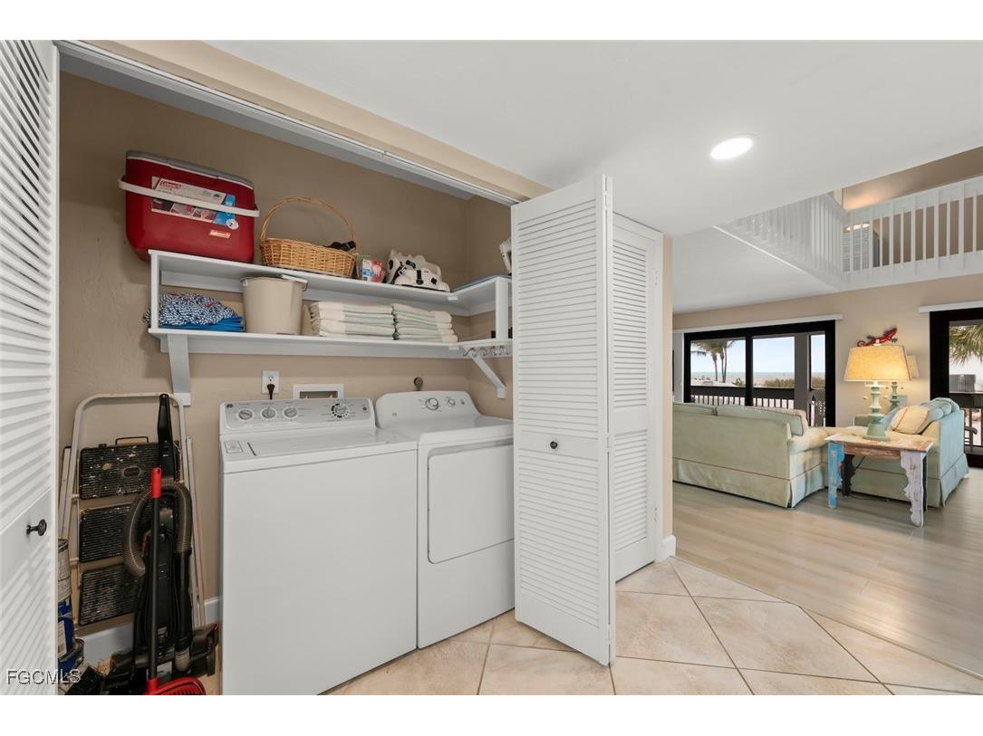 6 Beach Homes Captiva FL 33924 2026002502 image49