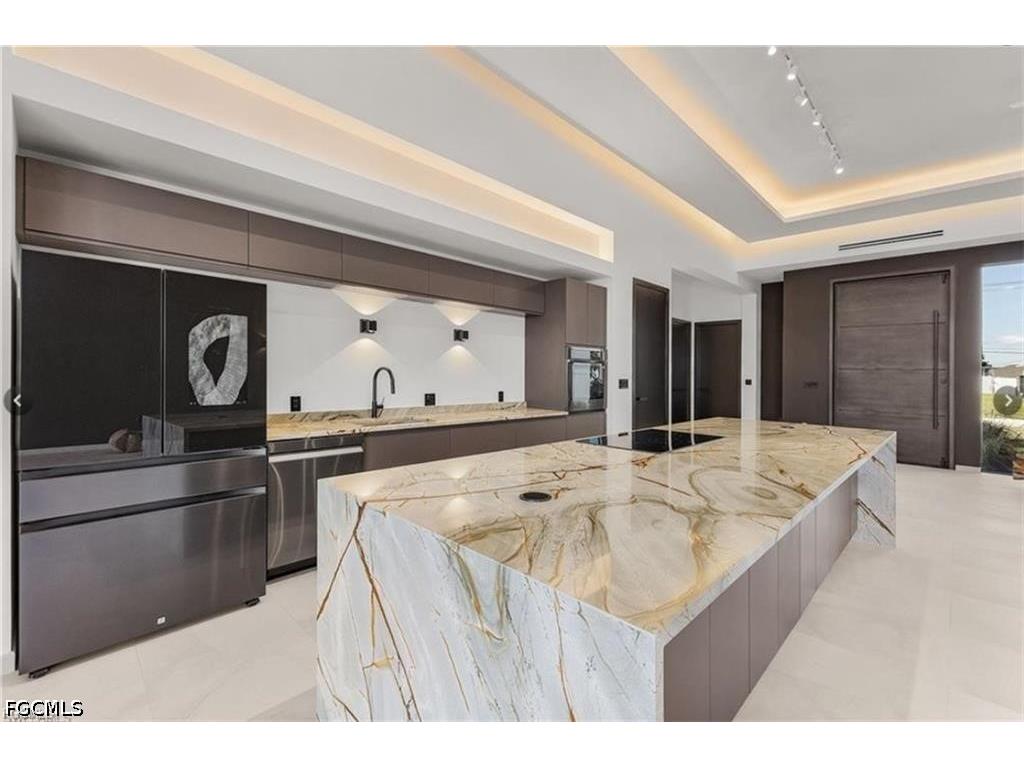 6 NW 32nd Place Cape Coral FL 33993 2026014861 image18