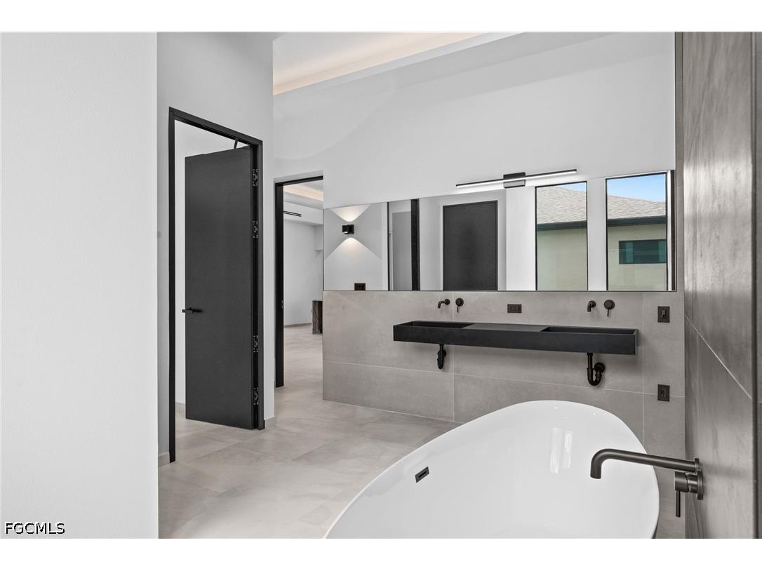 6 NW 32nd Place Cape Coral FL 33993 2026014861 image26