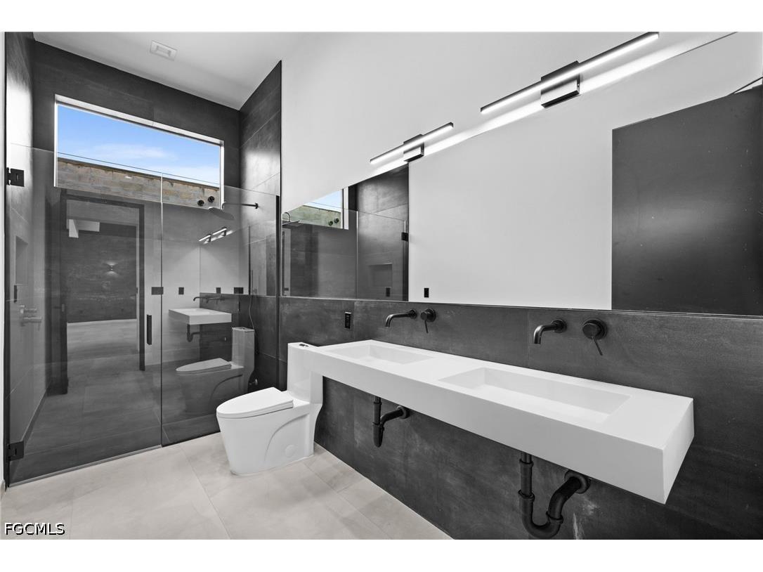 6 NW 32nd Place Cape Coral FL 33993 2026014861 image35