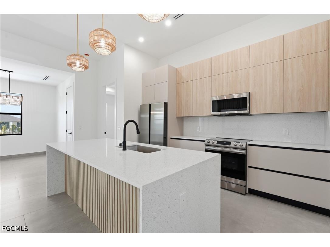 6 NW 9th Street Cape Coral FL 33993 2026029786 image14