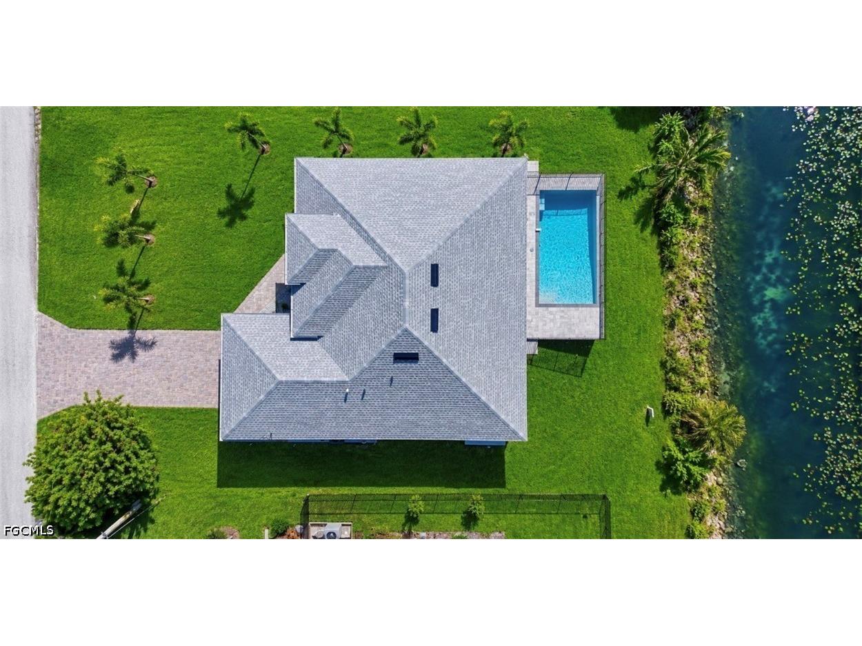 6 NW 9th Street Cape Coral FL 33993 2026029786 image3