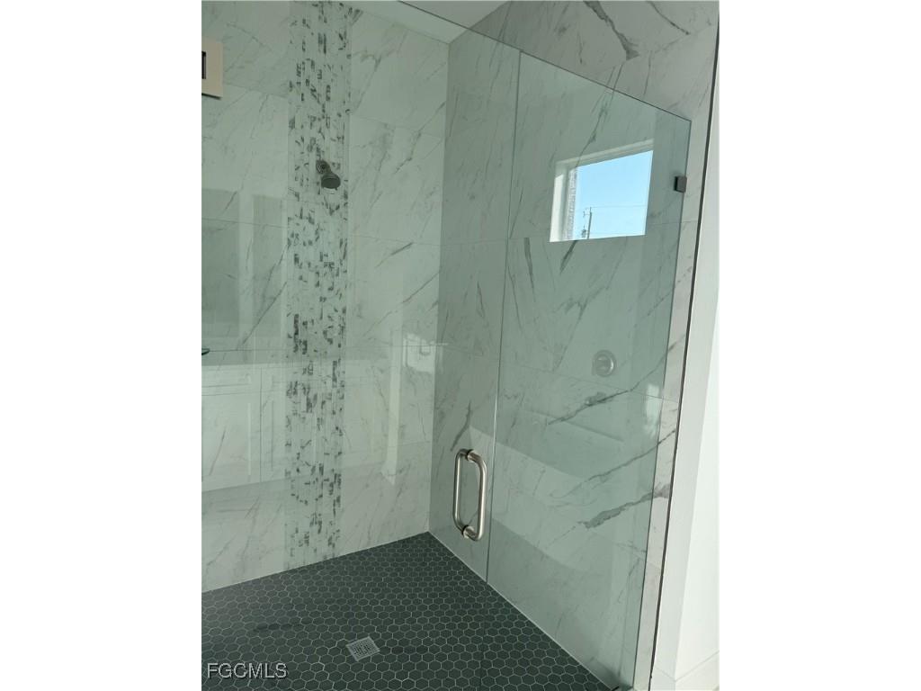 6 SW 37th Avenue Cape Coral FL 33991 2025000215 image12