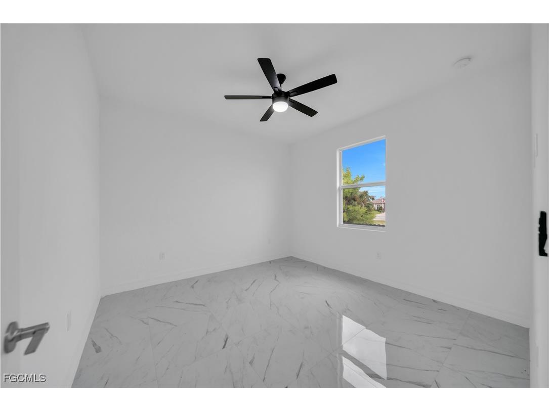 6 SW 37th Avenue Cape Coral FL 33991 2025000215 image17