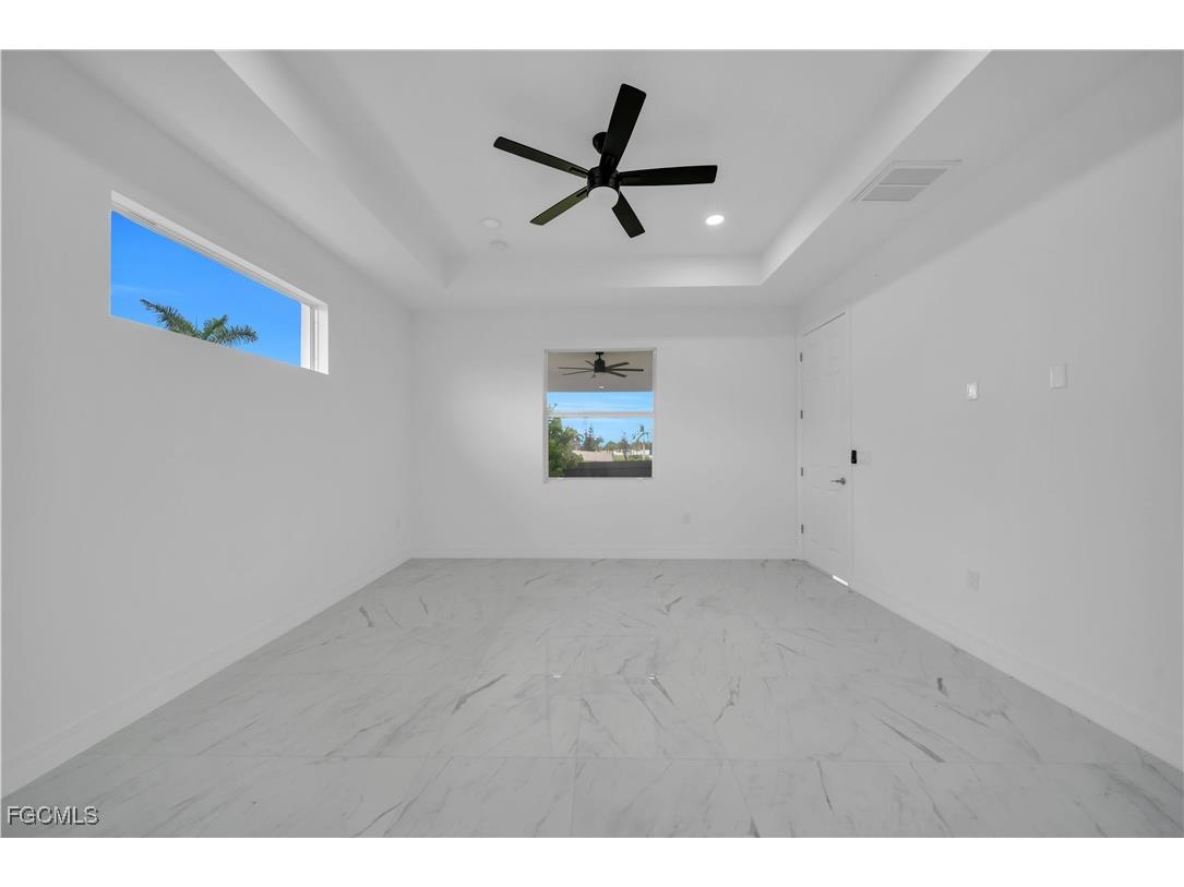 6 SW 37th Avenue Cape Coral FL 33991 2025000215 image18