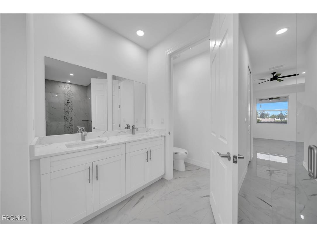 6 SW 37th Avenue Cape Coral FL 33991 2025000215 image22